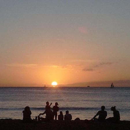 Aloha Suites Waikiki Honolulu Eksteriør bilde